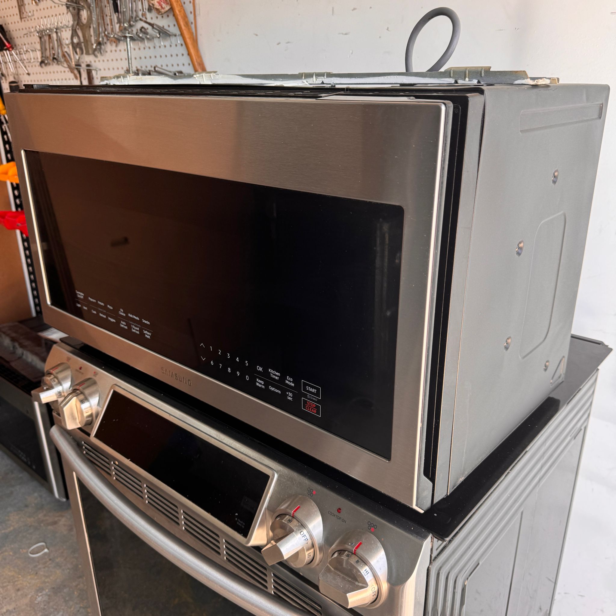 Samsung Stainless Steel Over-the-Range Microwave Samsung Stainless Steel Over-the-Range Microwave
